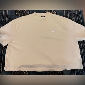 Nike Beige/ Cream Unisex Slightly Cropped Heavyweight Tee